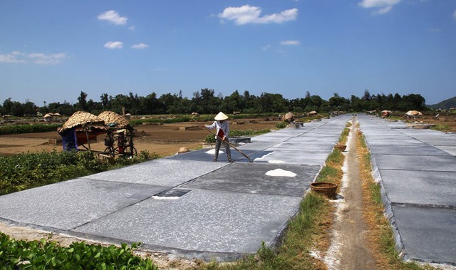 Cả làng, nắng nóng, đạt đỉnh, Hà Tĩnh, diêm dân