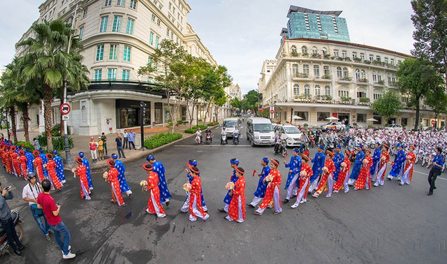 cưới, tập thể, sài gòn, quốc khánh