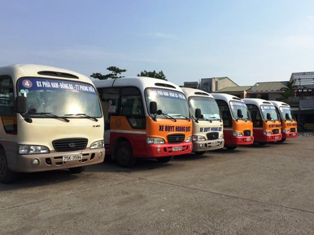 Đến chiều 7/5, nhiều tuyến xe buýt ở Thừa Thiên-Huế vẫn bị tê liệt do chưa đạt được thỏa thuận giữa lái xe và chủ doanh nghiệp.
