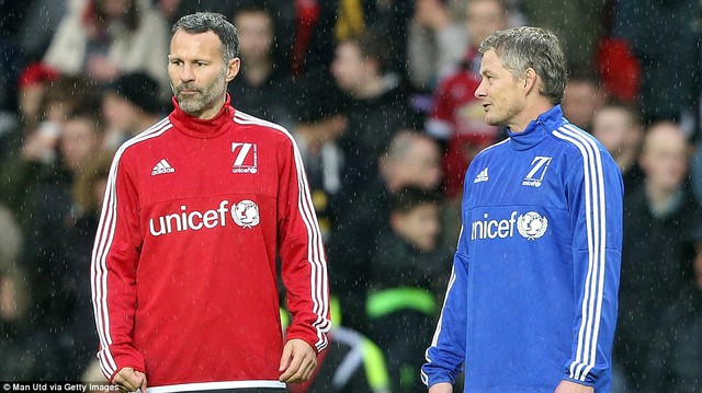 
Ole Gunnar Solskjaer và Giggs giờ đều đã theo nghiệp huấn luyện.
