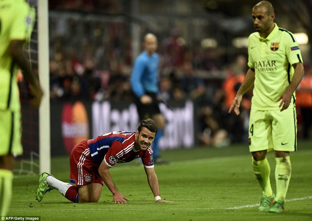 Tuy nhiên tất cả đã quá muộn màng. Bayern thắng 3-2 ở lượt về nhưng thua chung cuộc 3-5 và bị loại khỏi Champions League.