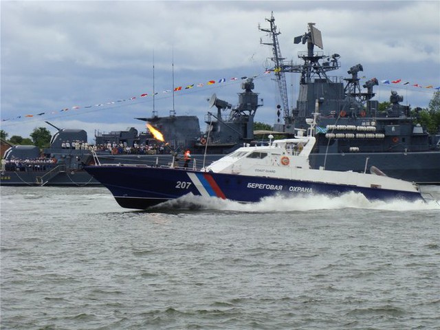 
Tàu tuần tra đề án 12200 lớp Sobol.
