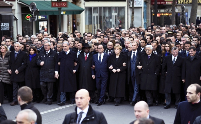 Các nhà lãnh đạo từ nhiều nước trên thế giới đã tham gia tuần hành phản đối khủng bố ở Paris, Pháp.