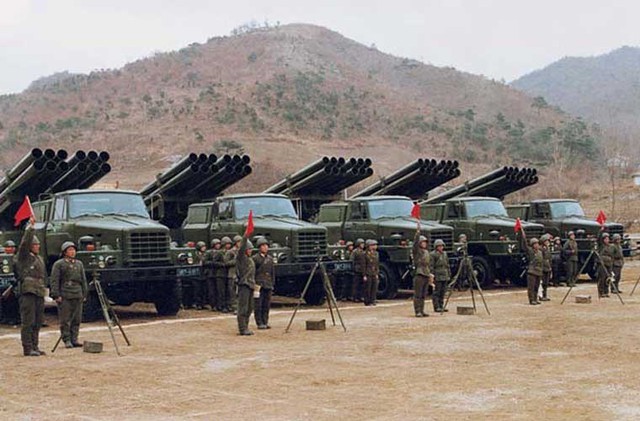 Pháo phản lực uy lực nhất của Triều Tiên: M1985 cỡ 240 mm