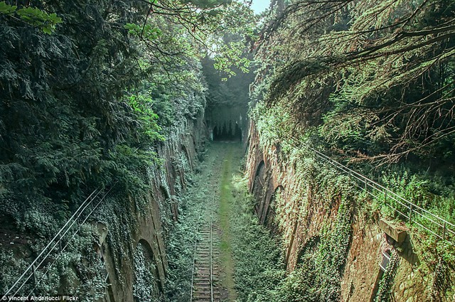 Nhung dia diem thoi gian ngung troi tren khap the gioi