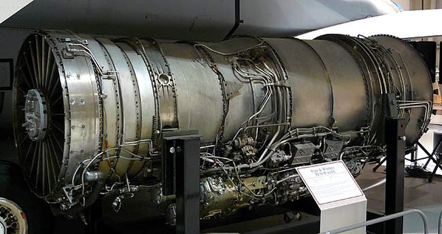 
Động cơ turbine phản lực phân luồng tỷ lệ thấp Pratt & Whitney TF30
