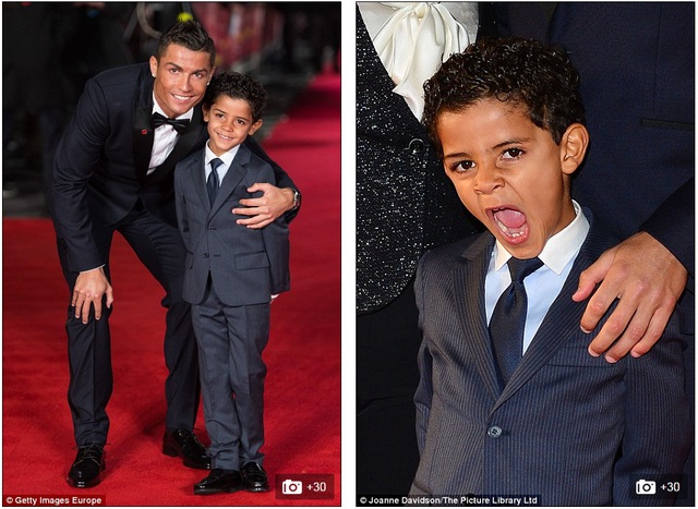 
Ronaldo Jr đã thay đổi bố mình rất nhiều.
