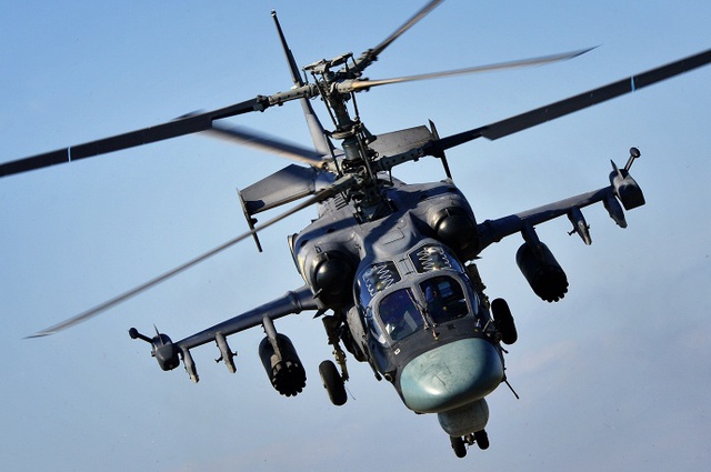 
Trực thăng chiến đấu vũ trang Ka-52 Alligator, đây là loại trực thăng vũ trang hiện đại và trang bị hỏa lực mạnh nhất hiện nay của Nga.
