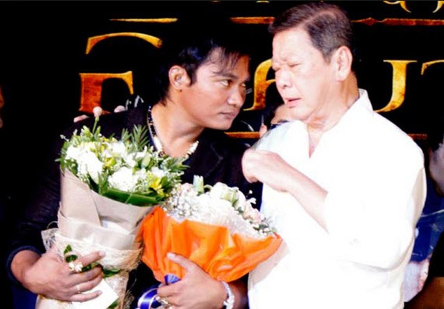 Tony Jaa và huấn luyện viên Somsak thời còn bên nhau.