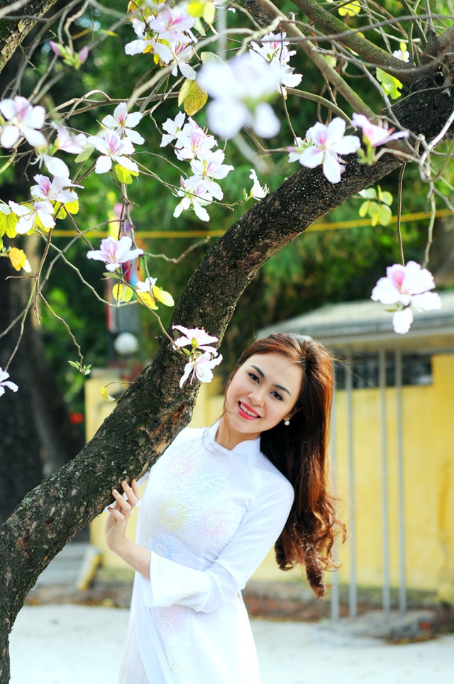 Cô cũng từng tham gia Miss Teen 2011 và lọt vào top 20 cuộc thi