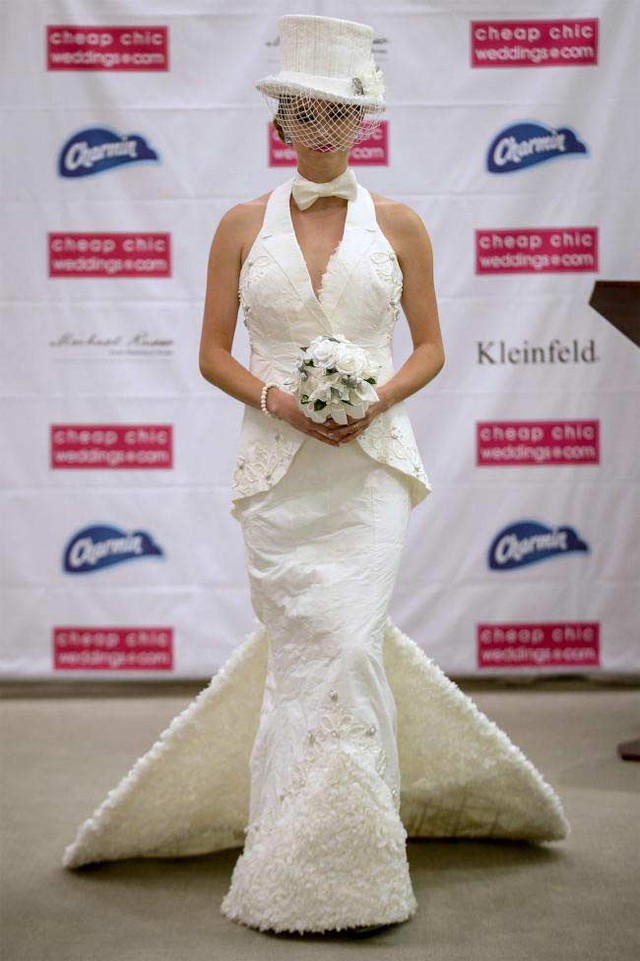 váy cưới, giấy vệ sinh