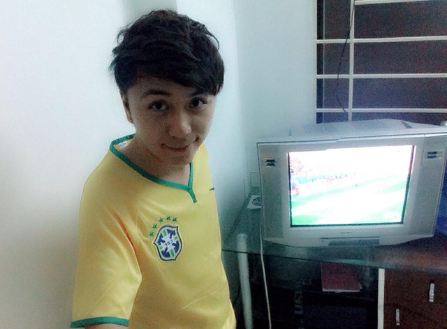 Tại VCK World Cup 2014, Minh Vương tham gia cuộc thi dự đoán tỷ số trên Báo điện tử Trí Thức Trẻ - Soha.vn và giành giải nhất với tỷ lệ đúng rất cao!