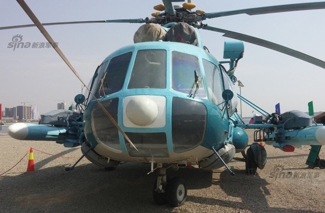 
Tuy nhiên hiện vẫn chưa rõ tên lửa chống hạm khi bắn đi từ trực thăng Mi-171 sẽ được dẫn đường bằng phương thức nào? Có thể Iran đã lắp cho Mi-171 một radar dẫn bắn trong chóp mũi, nhưng cũng có thể tên lửa phải được chỉ thị mục tiêu từ một phương tiện khác.
