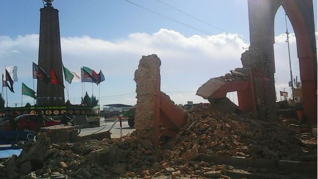 
Các tòa nhà bị thiệt hại ở Ghazni, phía Tây Nam Kabul, Afghanistan. Ảnh: BBC
