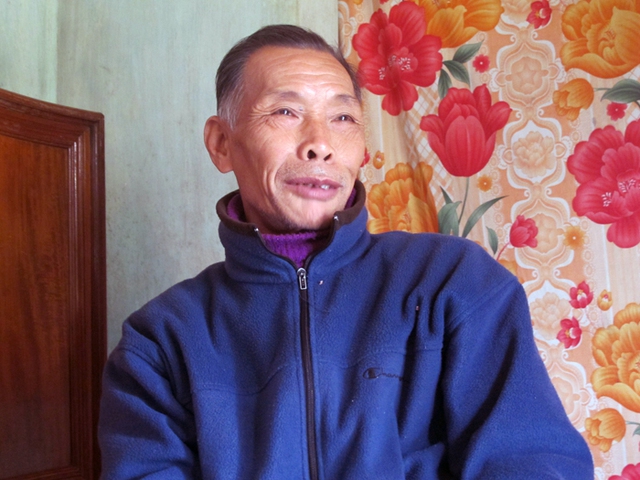 Ông Nguyễn Văn Cường - Bố Đào, kể về chuyện tình trong mơ của Thanh với con gái khiếm thị kém may mắn của mình.