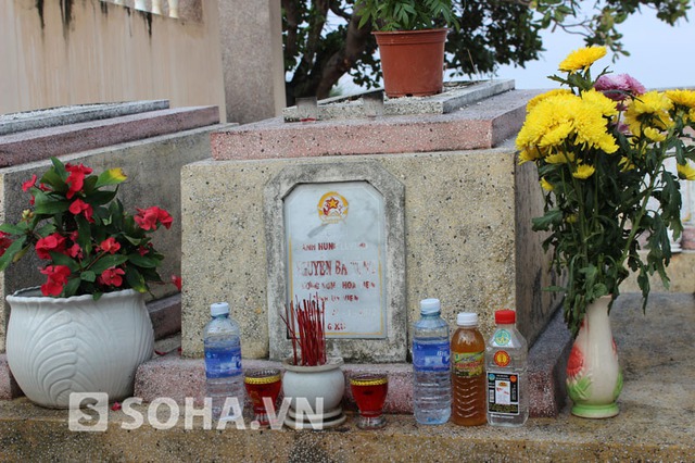 Phần mộ của bố ông Nguyễn Bá Thanh, liệt sỹ Nguyễn Bá Tùng.