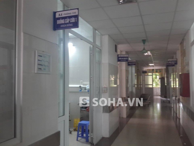 
Hiện tại, nam sinh Lê Thanh Tùng đang được chữa trị tại khoa bỏng Bệnh viện Xanh - Pôn
