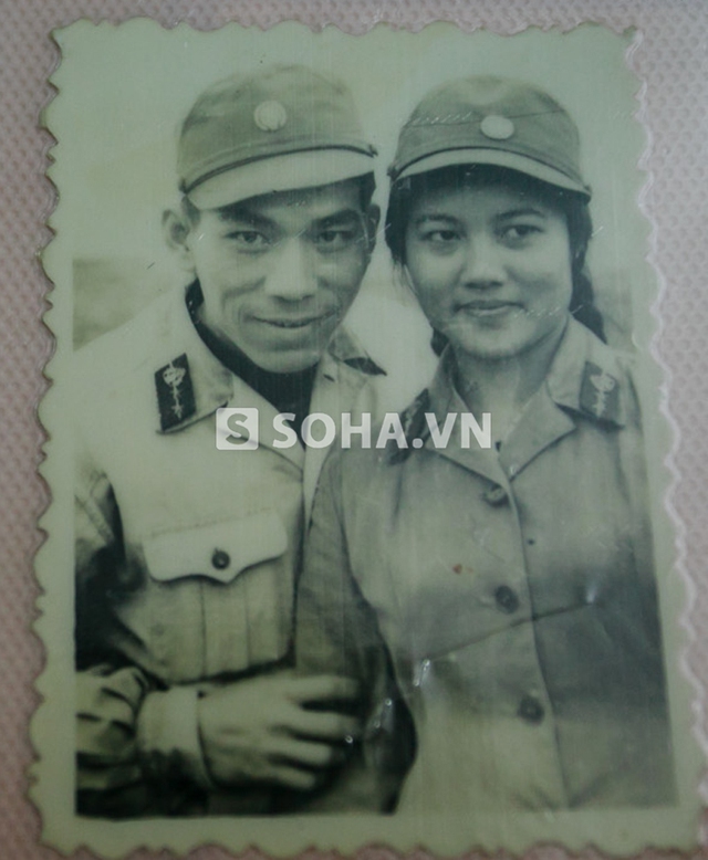 1966, chàng thanh niên Mai Ngọc Căn phải lòng diễn viên múa Tống Thanh Sơn. Cả hai bắt đầu thư đi tin lại. Sau một năm gặp gỡ, hai ông bà quyết định nên duyên vợ chồng.