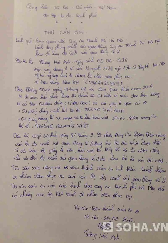 Được mời đến trụ sở Đội CSGT số 2 Công an TP Hà Nội để nhận lại tài sản đã mất, Trương Mai Anh xúc động cảm ơn và viết thư cảm ơn.