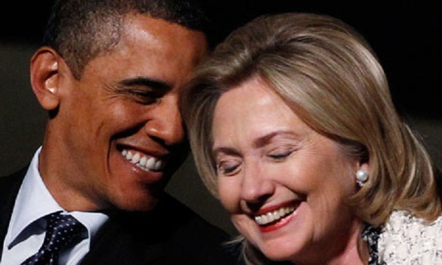 Liệu bà Clinton có bắt tay cùng ông Obama trong cuộc bầu cử sắp tới? Ảnh: AP
