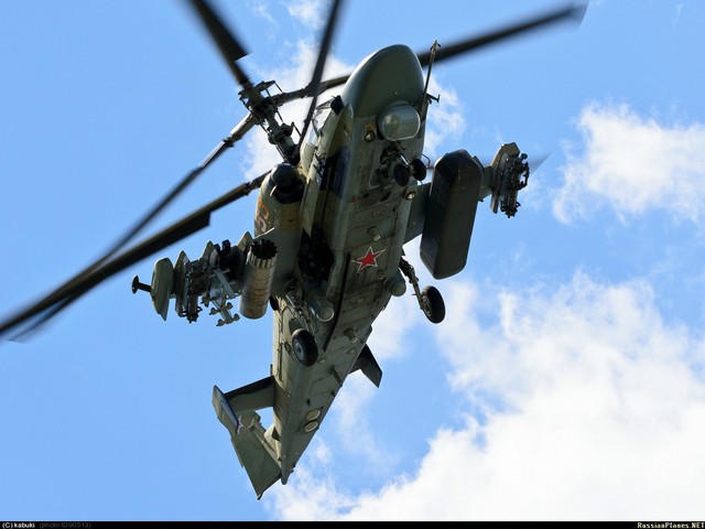 
 Ka-52 của Nga đã được lắp trạm nhiễu chủ động kỹ thuật số TsSAP/Vitebsk.
