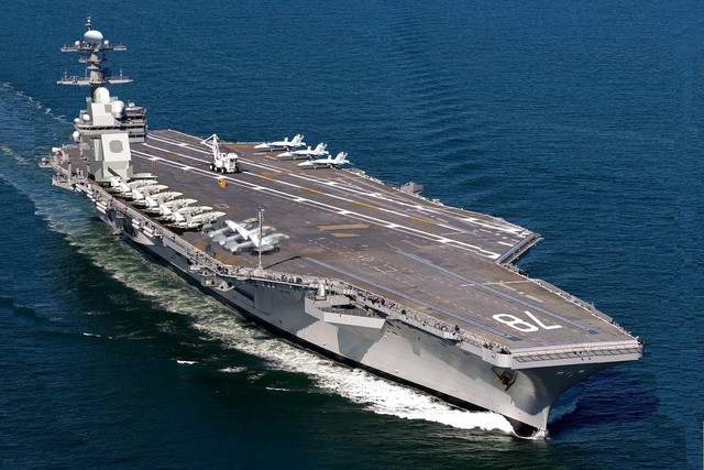 USS Gerald R. Ford là tàu sân bay đầu tiên được trang bị máy phóng điện từ