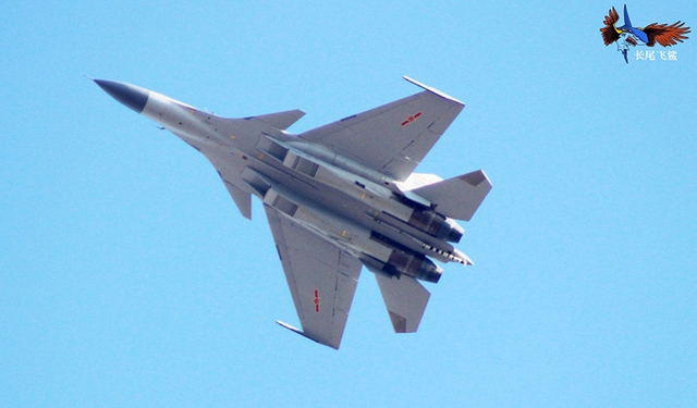 Trung Quốc từng tự tin tuyên bố những chiếc J-15 do nước này chế tạo mạnh hơn máy bay F/A-18 của Hải quân Mỹ ?!