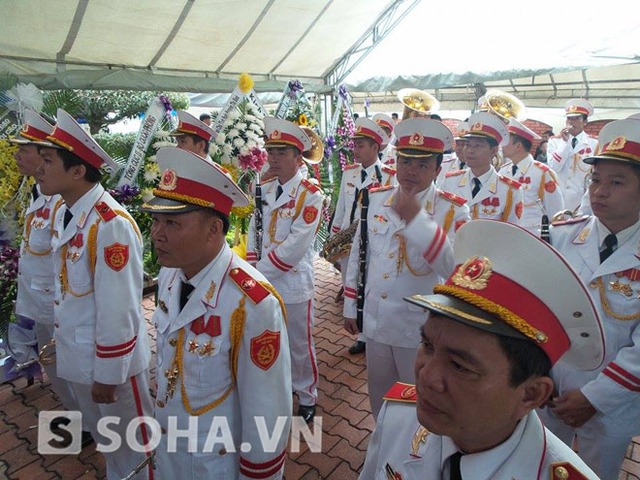 Đoàn nghi lễ