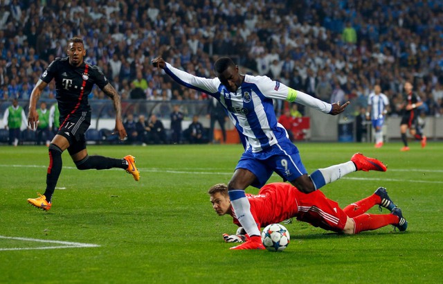 Bayern thảm bại 1-3 trước Porto