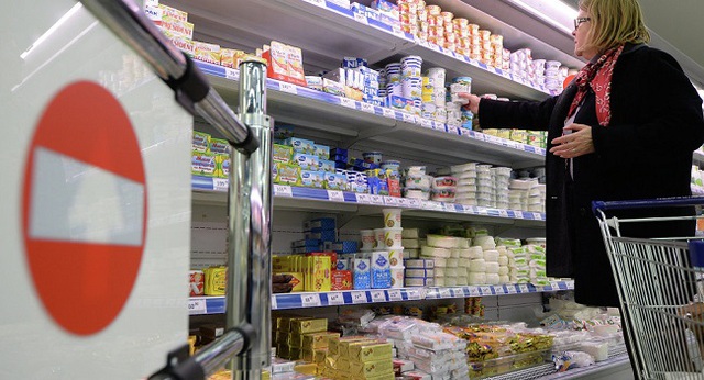Theo Bloomberg, lệnh cấm nhập khẩu thực phẩm đã không đem lại hiệu quả như Nga mong muốn. Ảnh minh họa: Google