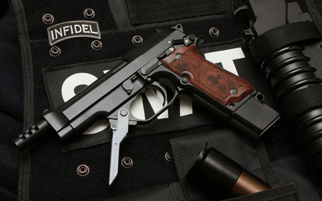 
Beretta 93 Raffica
