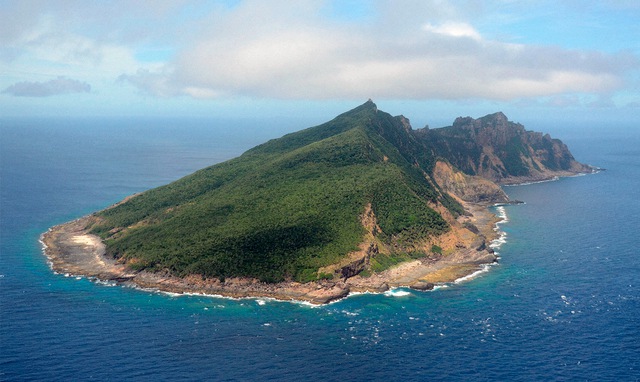 Trung Quốc và Nhật Bản vẫn hục hặc xung quanh tranh cãi chủ quyền đảo Senkaku/Điếu Ngư. Ảnh: AP