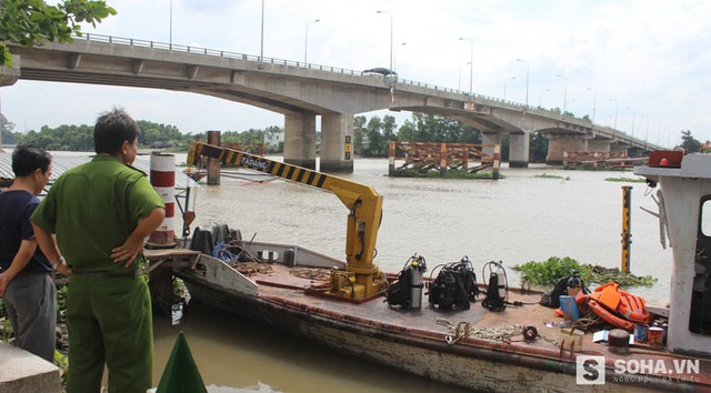 
Đoạn sông Sài Gòn nơi anh N. bỏ lại xe máy trên cầu rồi nhảy xuống
