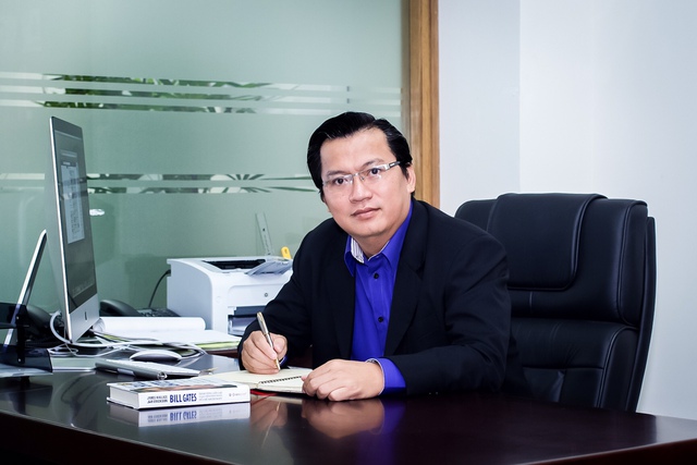
Doanh nhân Nguyễn Tuấn Quỳnh, hiện là Tổng Giám đốc Công ty Alpha Book
