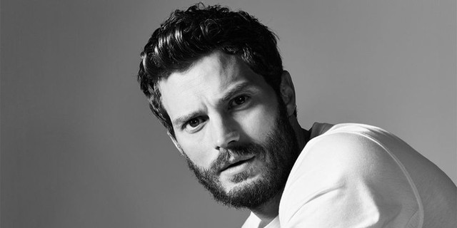 Jamie Dornan là khuôn mặt quen thuộc của nhiều nhãn hàng nổi tiếng thế giới.