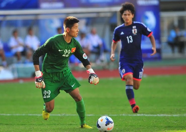 Thủ môn Minh Long đã thi đấu thành công trong màu áo U23 Việt Nam