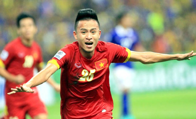 Huy Toàn chơi cho cả U23 lẫn ĐTQG Việt Nam