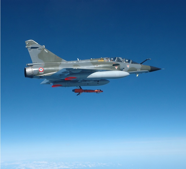 
AASM Hammer được ném từ Mirage 2000D
