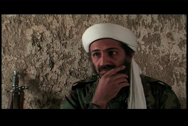Bin Laden trong cuộc phỏng vấn với CNN năm 1997.
