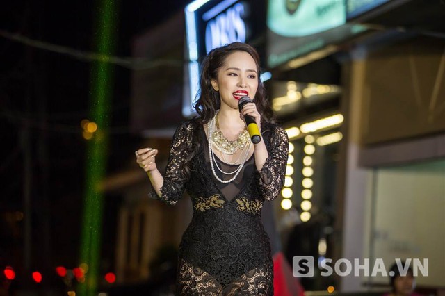 
Trên sân khấu ca nhạc, Quỳnh Nga vẫn sẽ hướng tới hình ảnh sexy và theo đuổi dòng nhạc dance.
