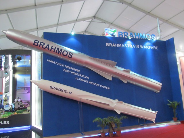 Ấn Độ và Nga cũng đang phát triển một biến thể nhỏ hơn của tên lửa BrahMos.