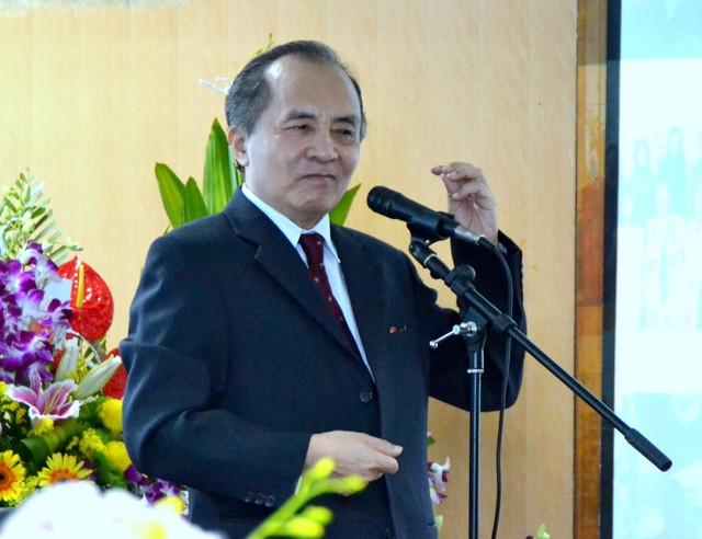 
Tiến sĩ Nguyễn Ngọc Trường - cựu Đại sứ Việt Nam ở Thụy Điển, Mexico, Panama, Peru và Phần Lan.
