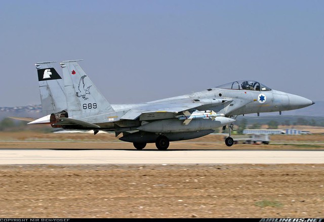 
F-15A “Baz”.
