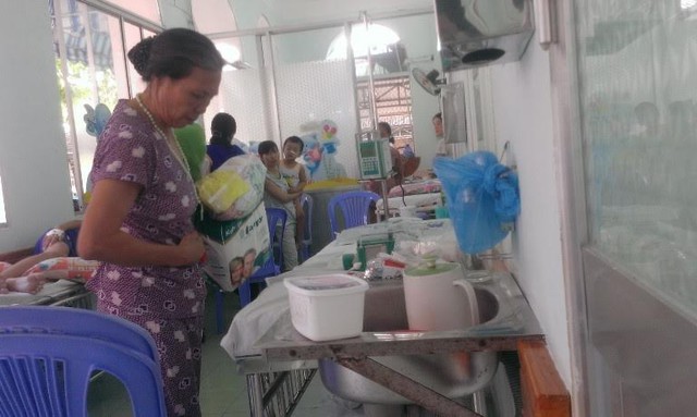 
Bệnh viện Nhi đồng 2 vắng vẻ bệnh nhân nhi nhiễm các bệnh mà Pentaxim ngừa
