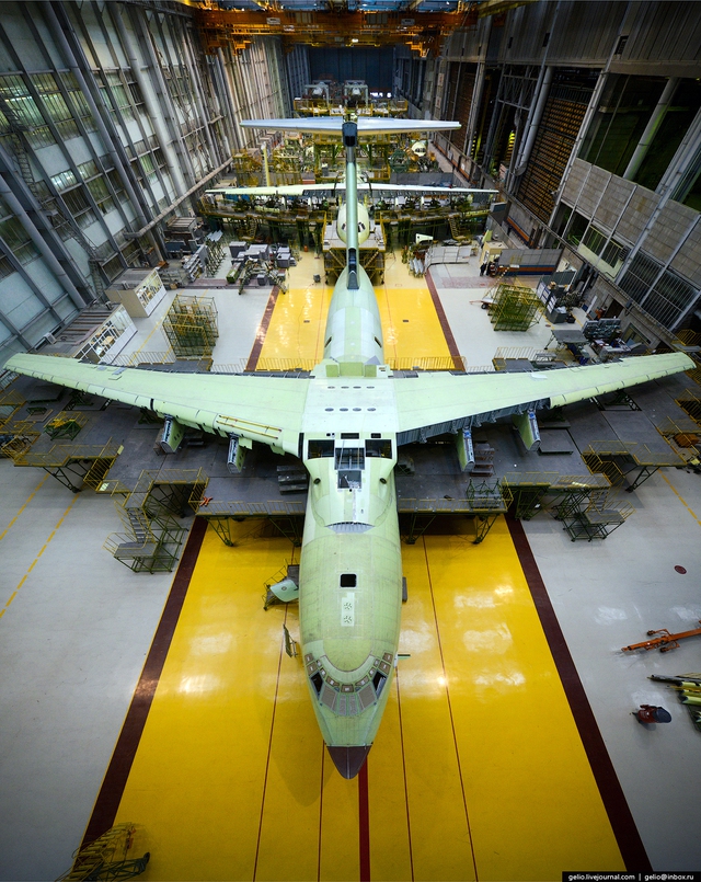 
Trong năm 2015, nhà máy đã đưa vào hoạt động 2 chiếc Il-76MD-90A, trong đó chiếc thứ 3 đã hoàn thiện các chuyến bay thử nghiệm.
