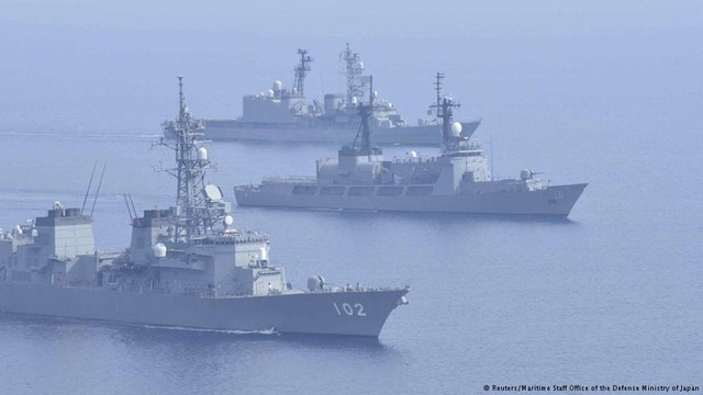 
Nhật Bản và Philippines tổ chức cuộc tập trận hải quân chung đầu tiên trên biển Đông vào tháng 5/2015. Ảnh: Reuters
