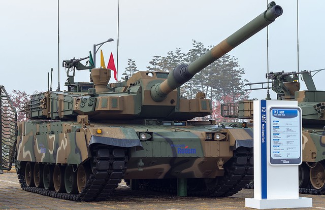 
Xe tăng K-2 Black Panther.
