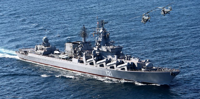 
Tuần dương hạm Moskva.
