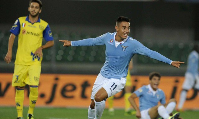 Chris Ikonomidis trong màu áo Lazio.