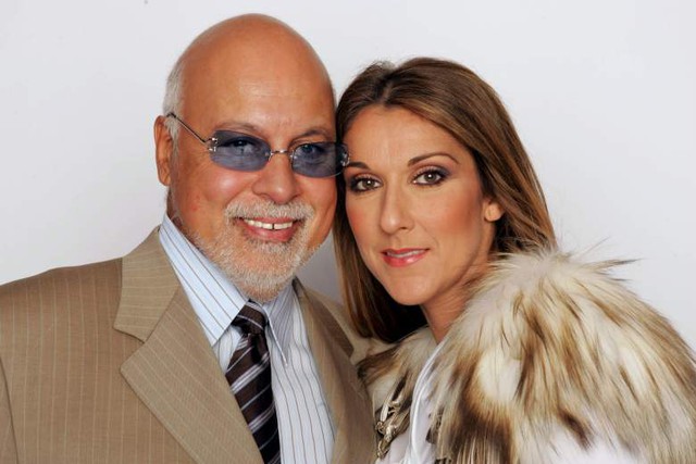 
Năm nay Celine Dion 47 tuổi, còn chồng cô Rene Angelil vừa qua đời ở tuổi 73
